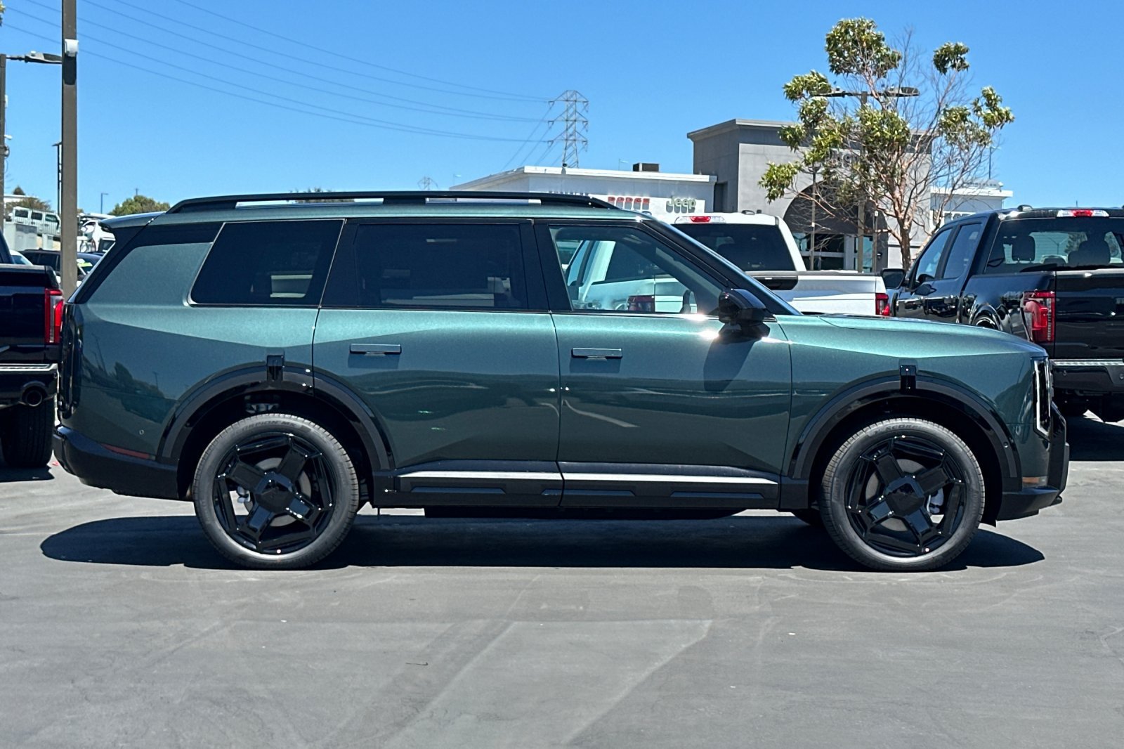 New 2027 Kia Telluride SX X-Line w/ Towing Package AWD/4WD image 3