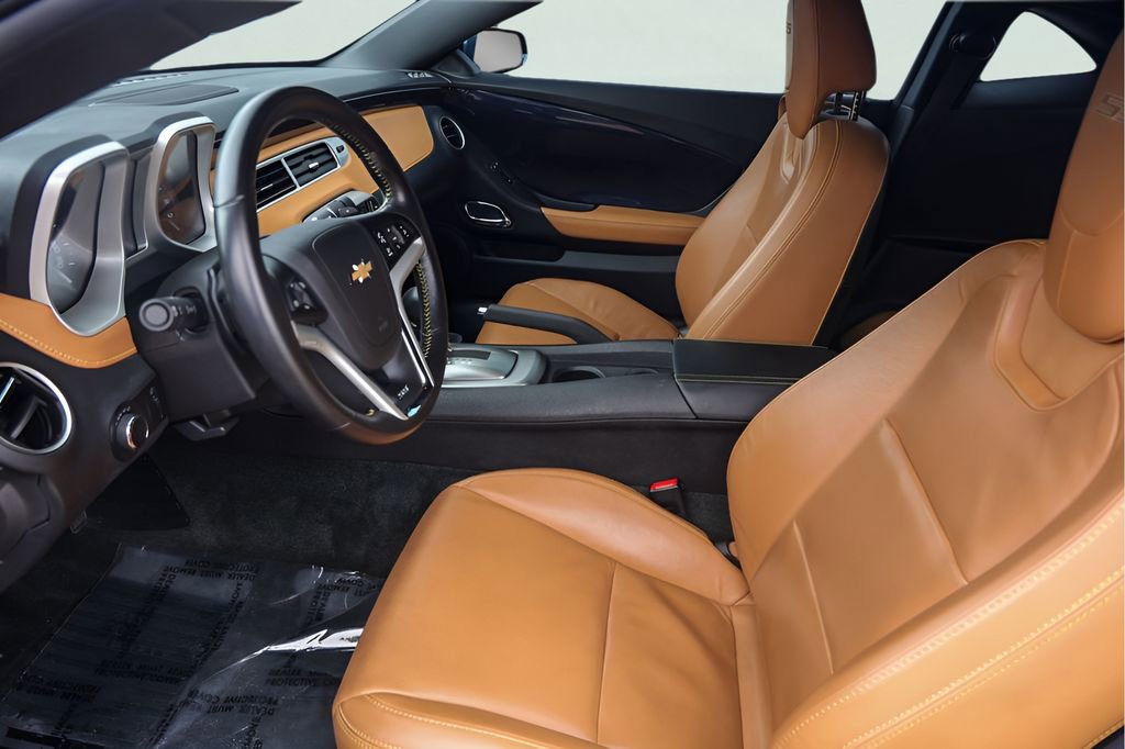 Used 2013 Chevrolet Camaro SS w/ Dusk Special Edition RWD image 12