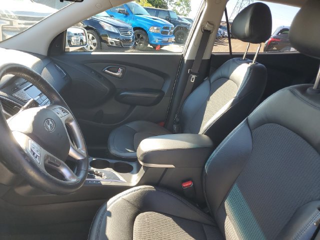 Used 2013 Hyundai Tucson GLS AWD/4WD image 11