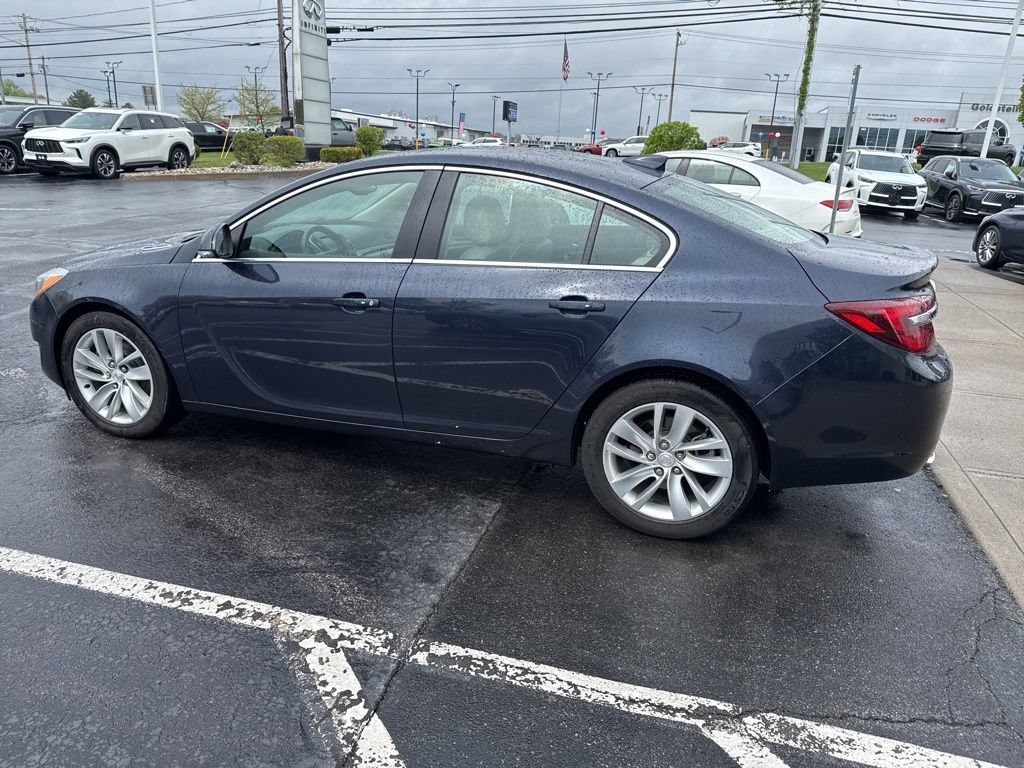 Used 2016 Buick Regal Premium FWD image 7