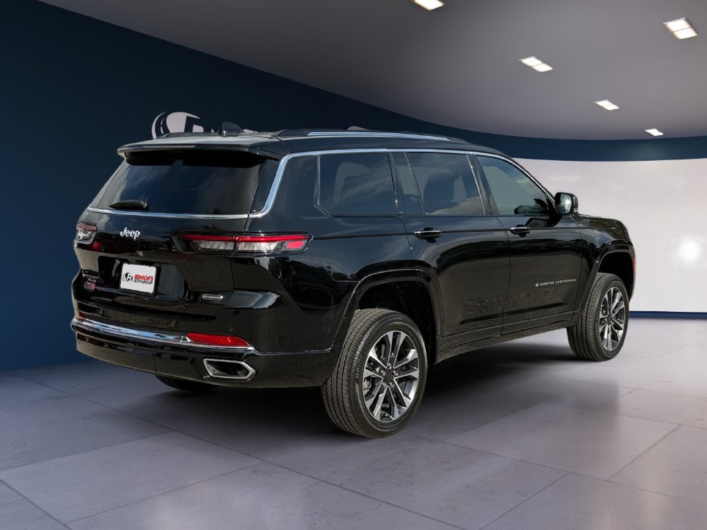 Used 2023 Jeep Grand Cherokee L Overland AWD/4WD image 5
