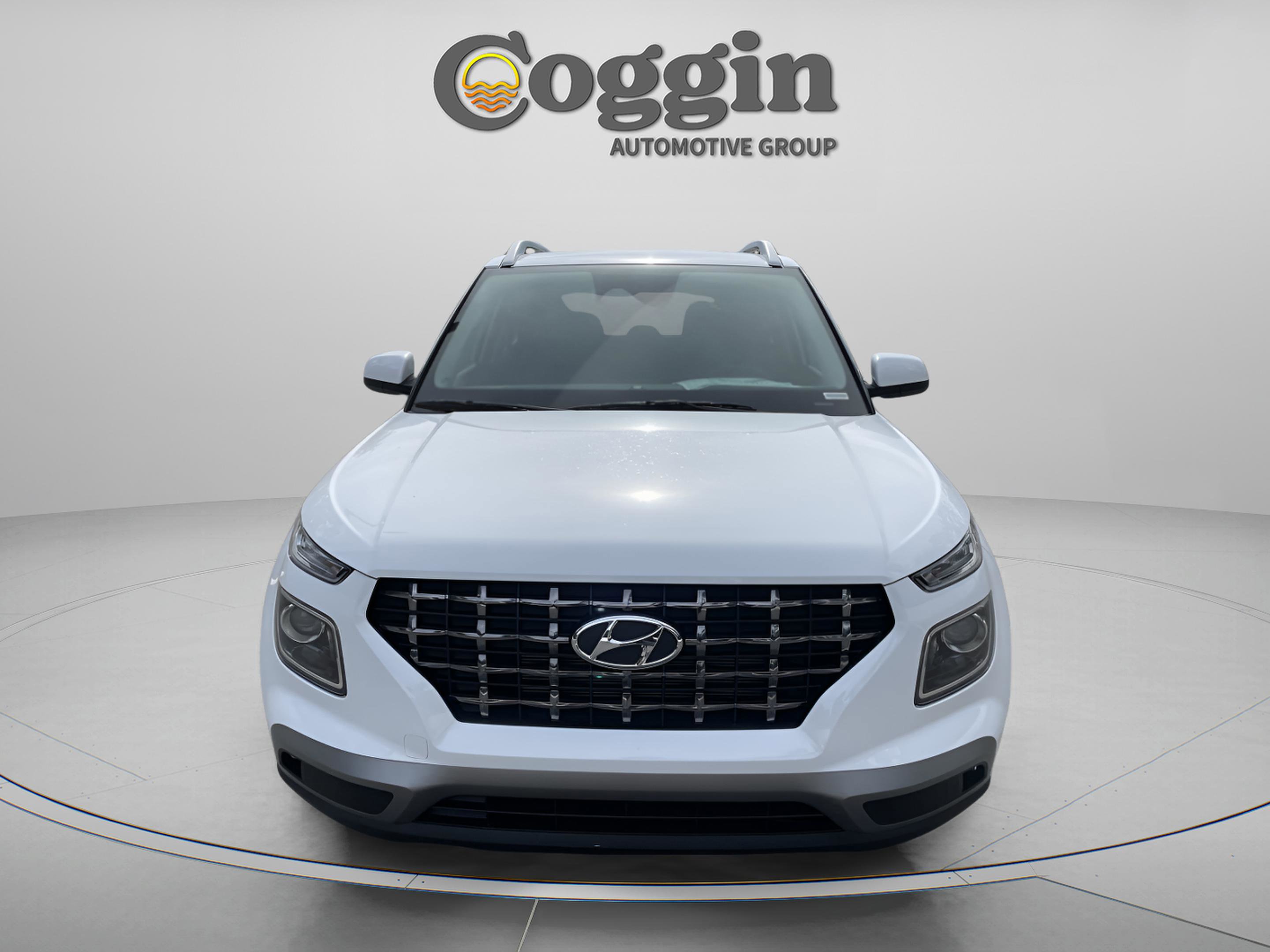 New 2026 Hyundai Venue SEL FWD image 9