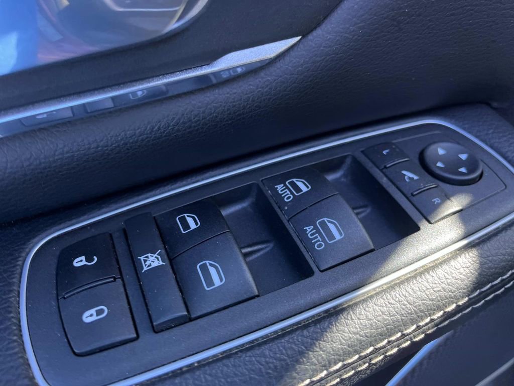 Used 2022 RAM 1500 Laramie image 26