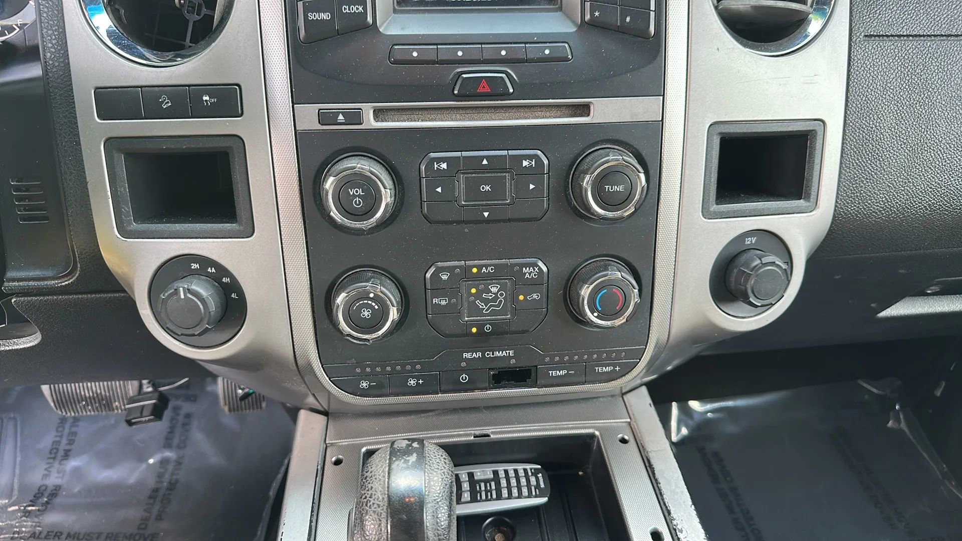 Used 2016 Ford Expedition EL XLT AWD/4WD image 35