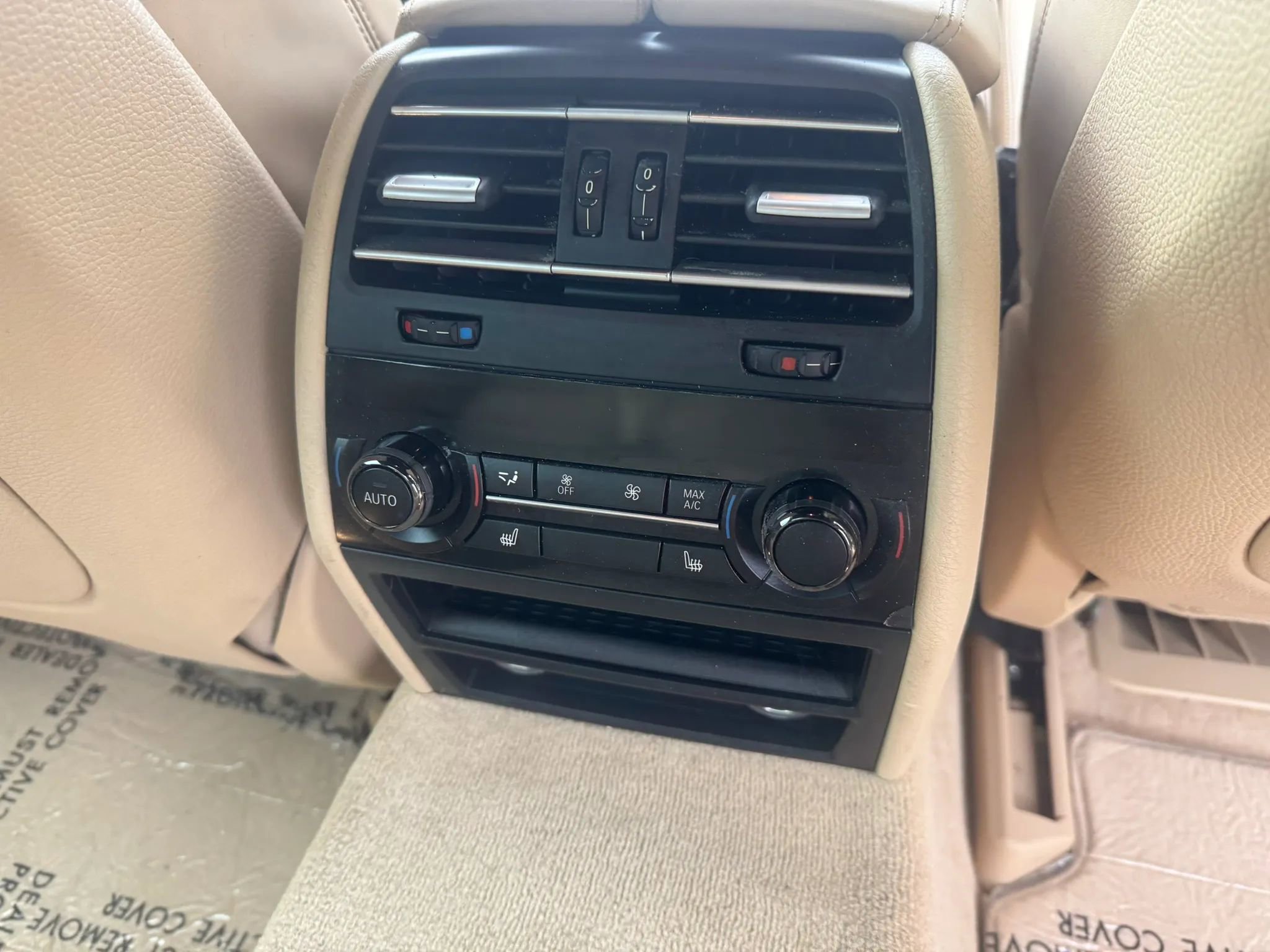 Used 2015 BMW 750Li RWD image 24