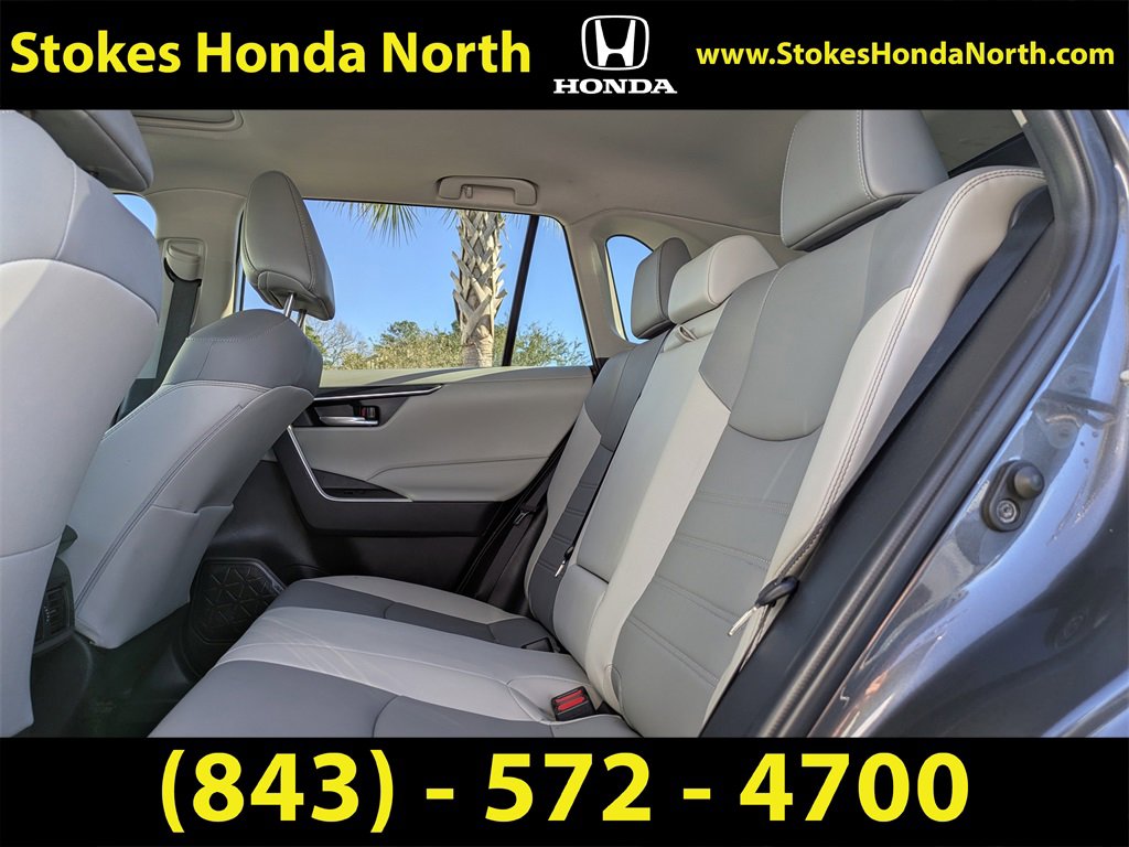 Used 2024 Toyota RAV4 XLE Premium image 15