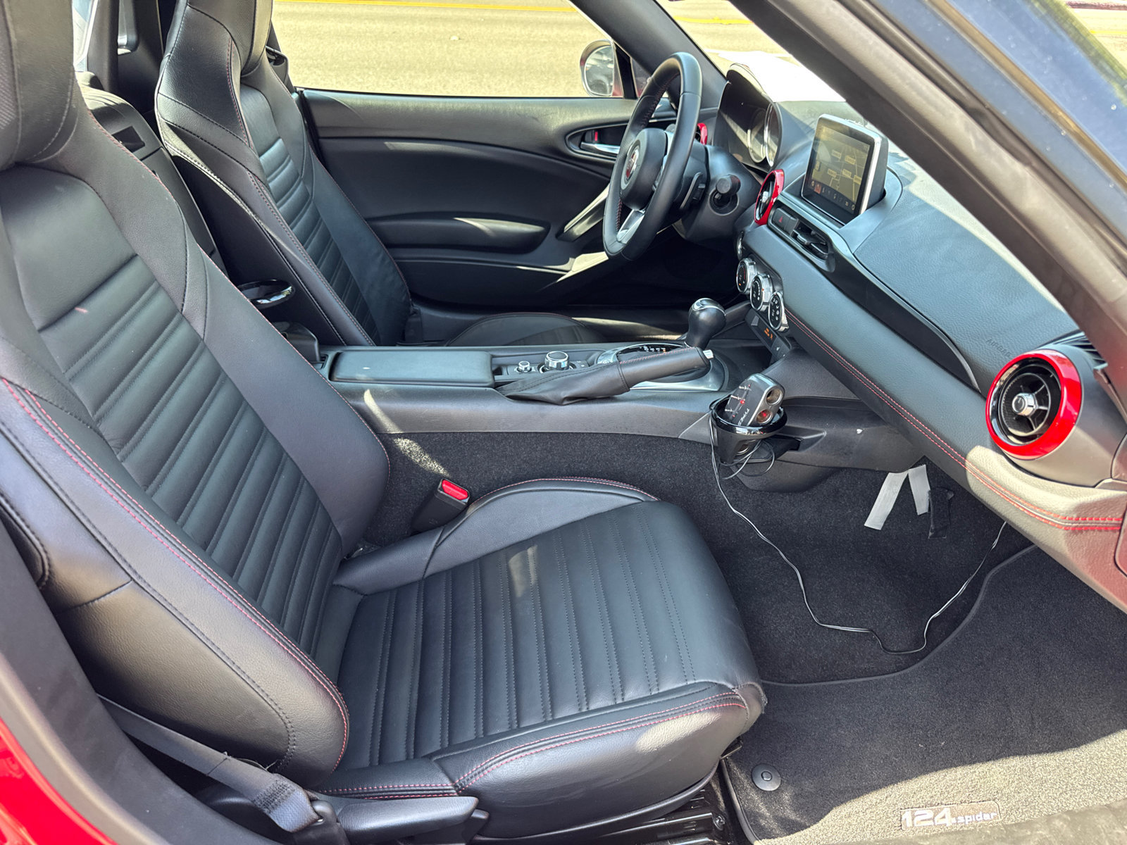 Used 2017 FIAT 124 Spider Abarth RWD image 8