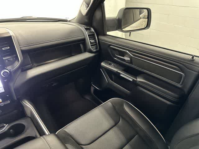 Used 2025 RAM 1500 Laramie AWD/4WD image 13
