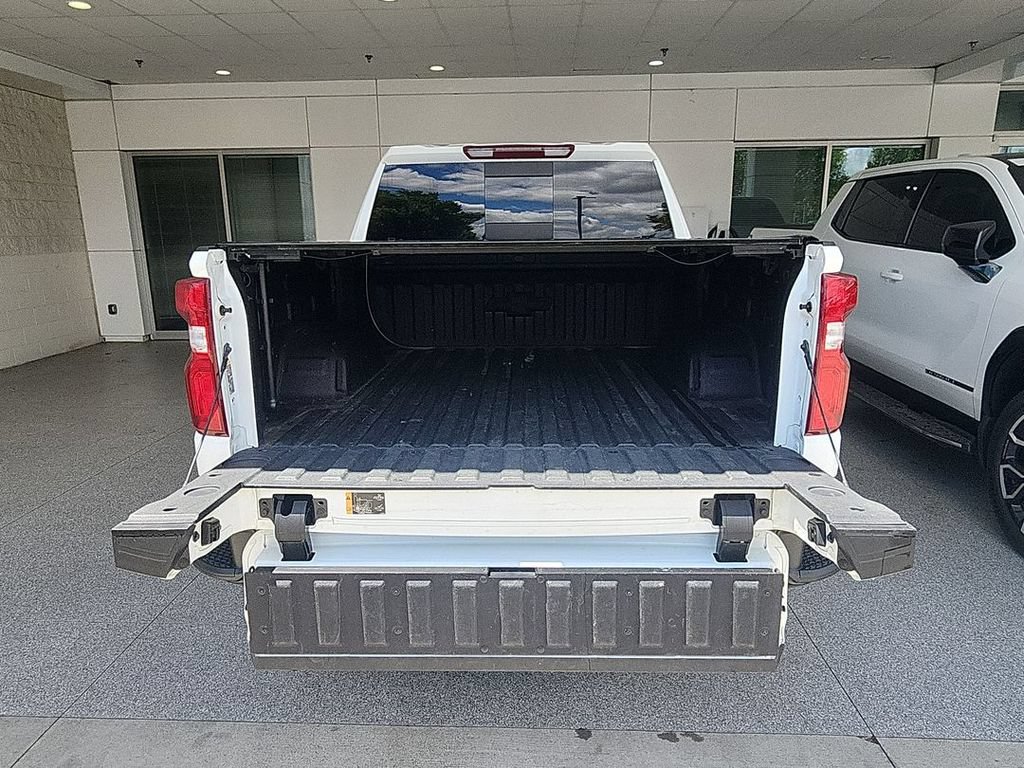 Certified 2022 Chevrolet Silverado 1500 LT Trail Boss w/ Convenience Package II AWD/4WD image 26