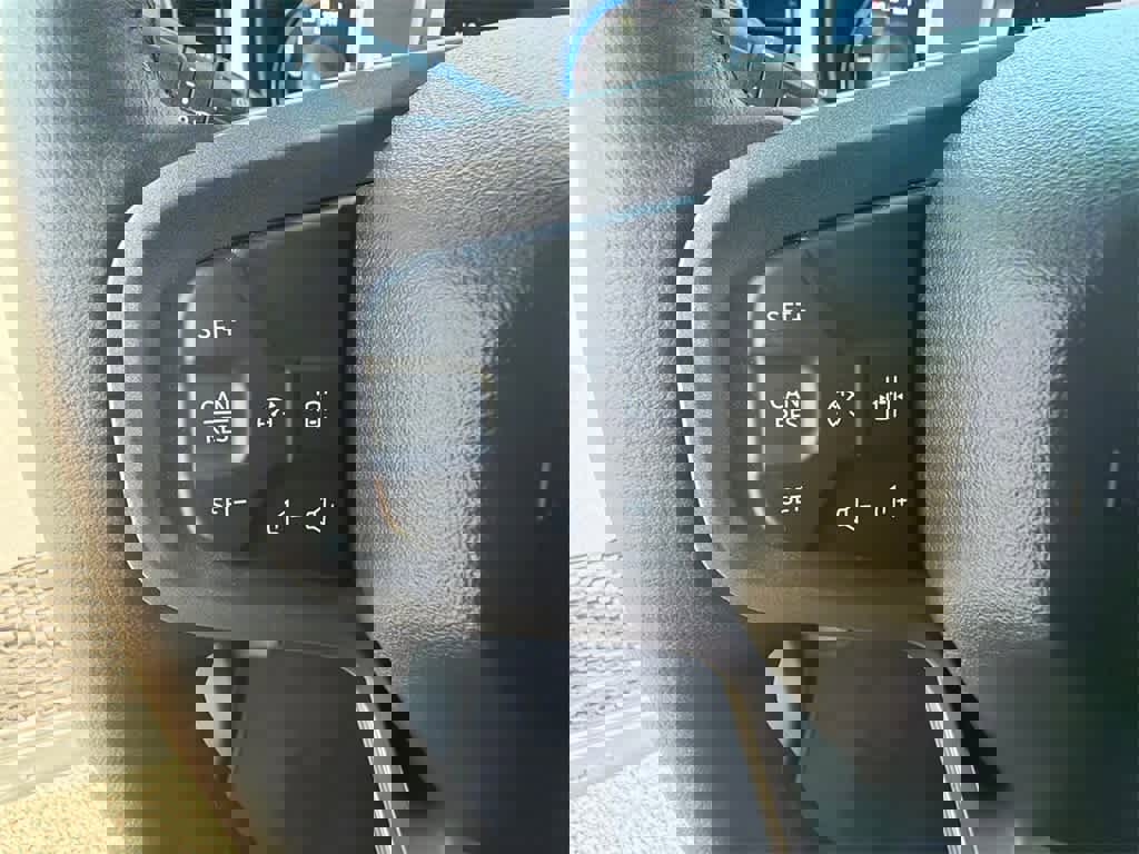 Used 2024 Ford Bronco Black Diamond image 17