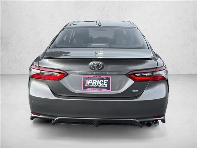 Used 2024 Toyota Camry SE FWD image 6