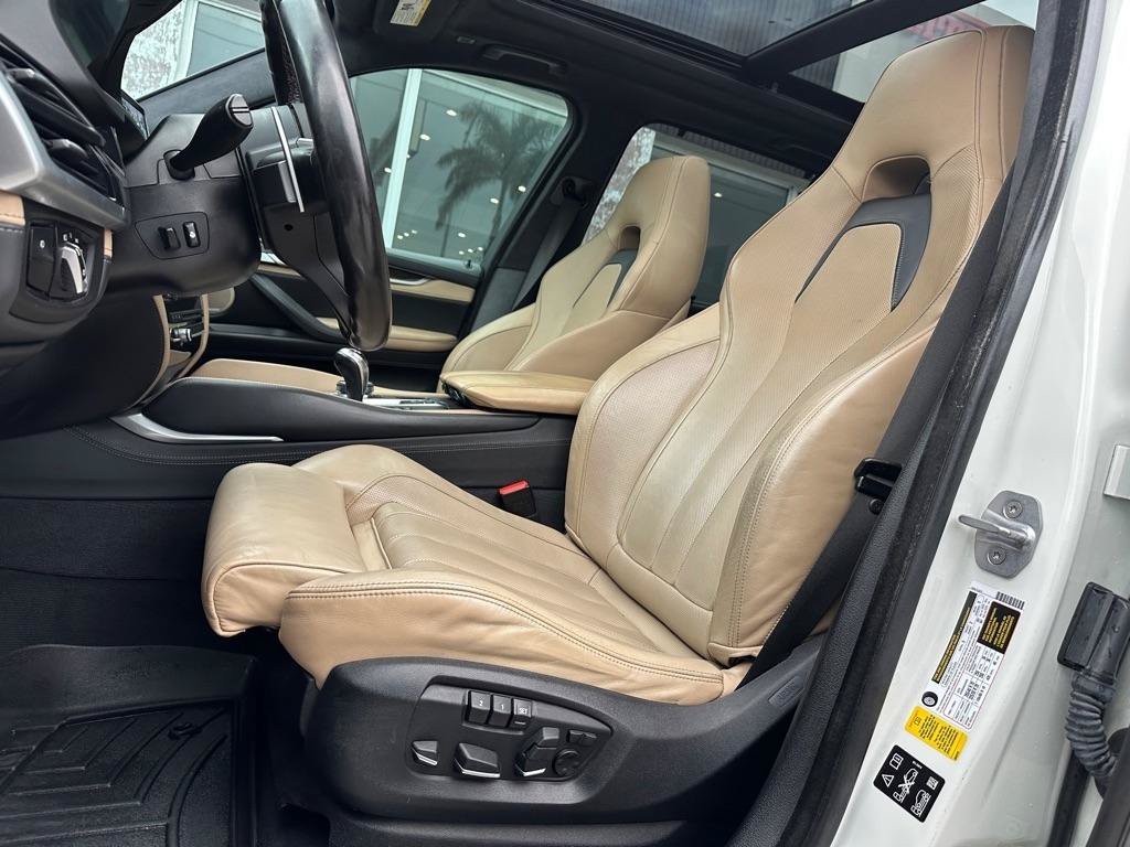 Used 2017 BMW X5 M AWD/4WD image 18