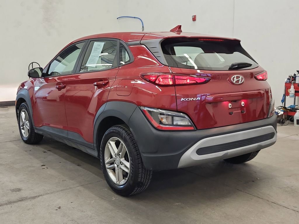 Used 2022 Hyundai Kona SE w/ Cargo Package AWD/4WD image 6