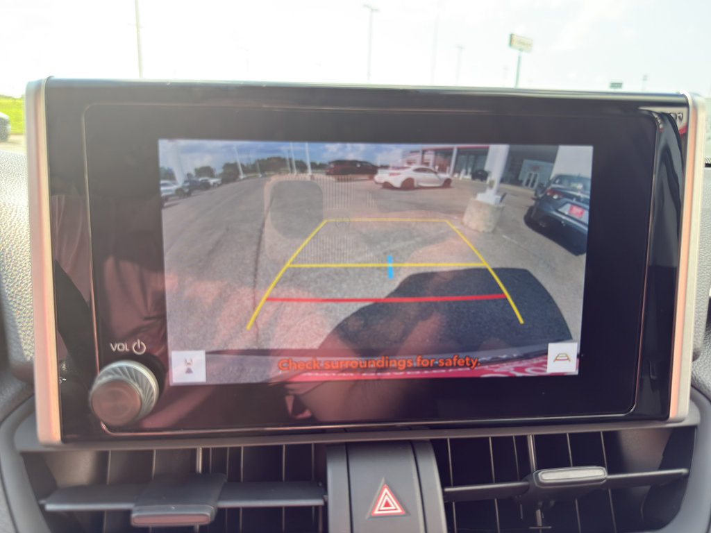 Used 2024 Toyota RAV4 LE image 21