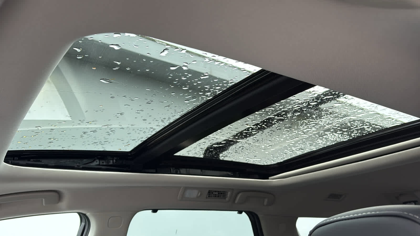 New 2025 Nissan Pathfinder Platinum w/ Cargo Package image 19