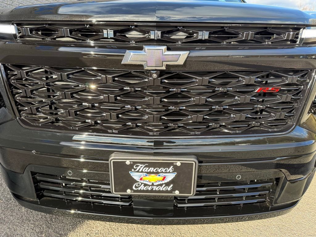 New 2026 Chevrolet Traverse RS w/ LPO, Floor Liner Package image 3