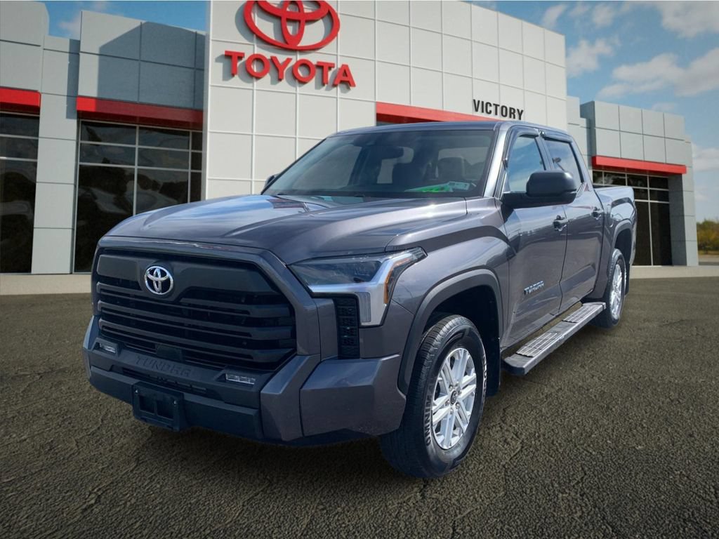 Used 2024 Toyota Tundra SR5 AWD/4WD image 7