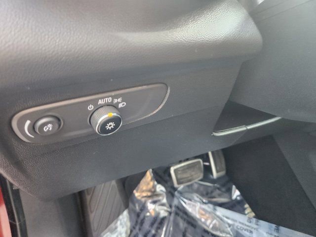 Used 2023 Buick Envision Essence w/ Sport Touring Package image 23