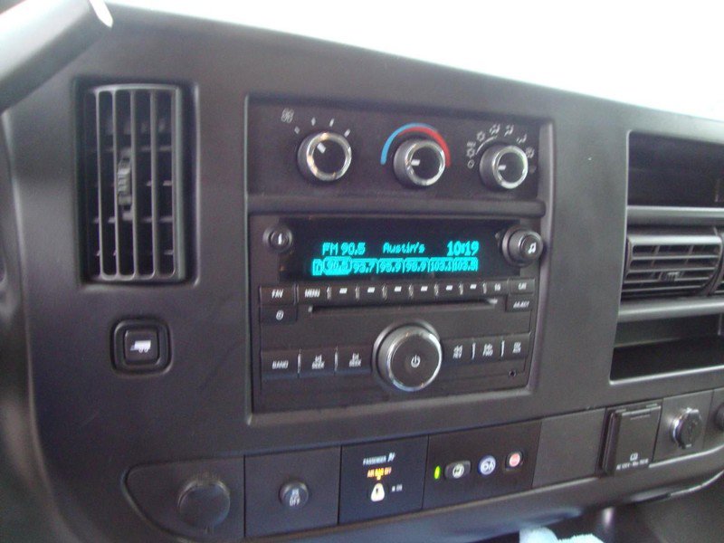 Used 2017 Chevrolet Express 2500 LS image 10