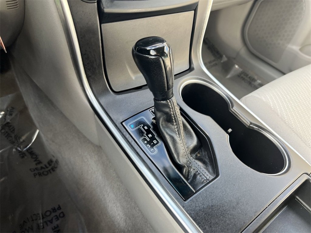 Used 2017 Toyota Camry LE image 21