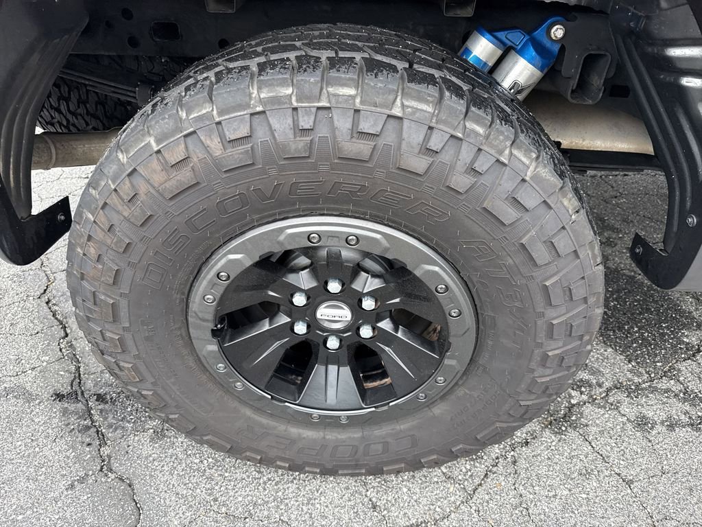 Used 2018 Ford F150 Raptor w/ Equipment Group 802A Luxury AWD/4WD image 17