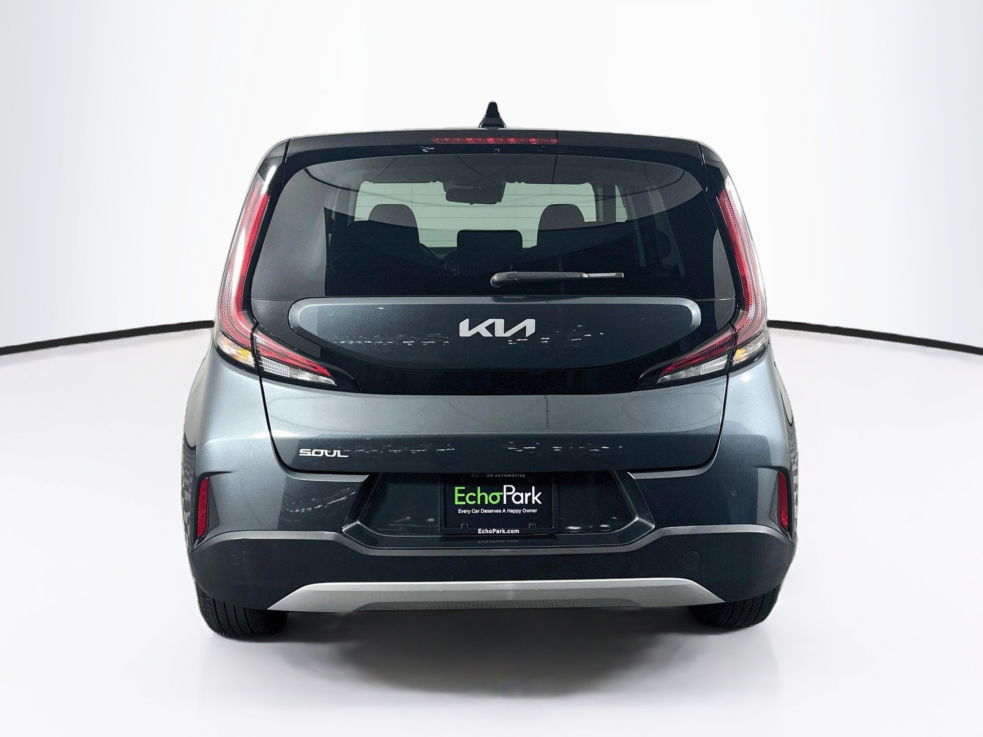 Used 2025 Kia Soul LX w/ LX Technology Package FWD image 7