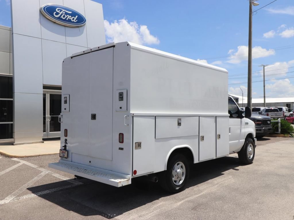 Used 2023 Ford E-350 and Econoline 350 Super Duty w/ Power Windows & Locks Group RWD image 16