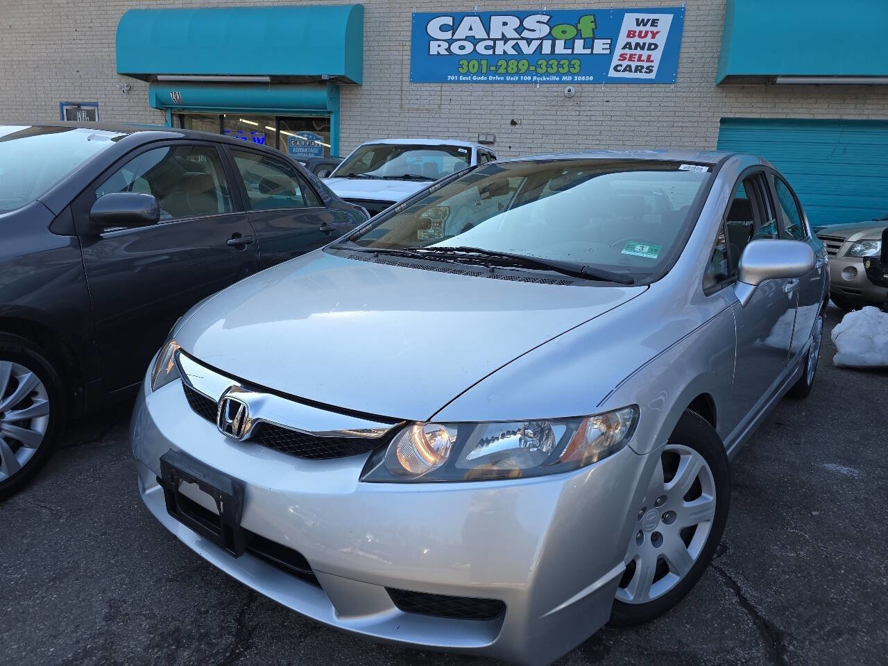 Used 2010 Honda Civic LX image 2