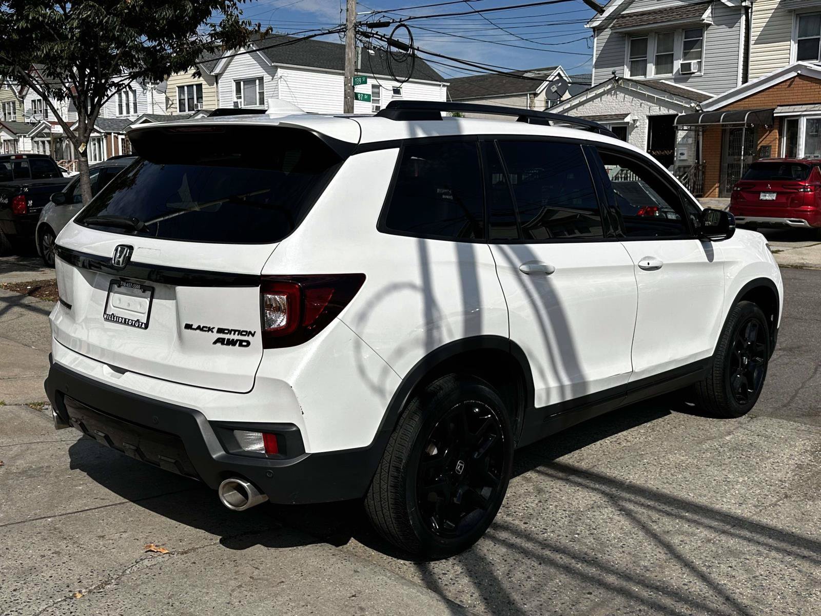 Used 2024 Honda Passport Black Edition image 6