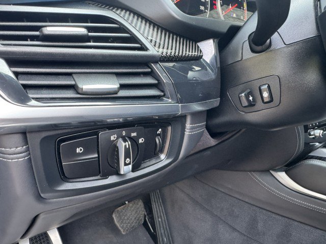 Used 2017 BMW X6 M AWD/4WD image 33