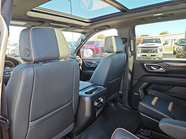 Used 2024 GMC Yukon AT4 w/ AT4 Premium Plus Package image 11