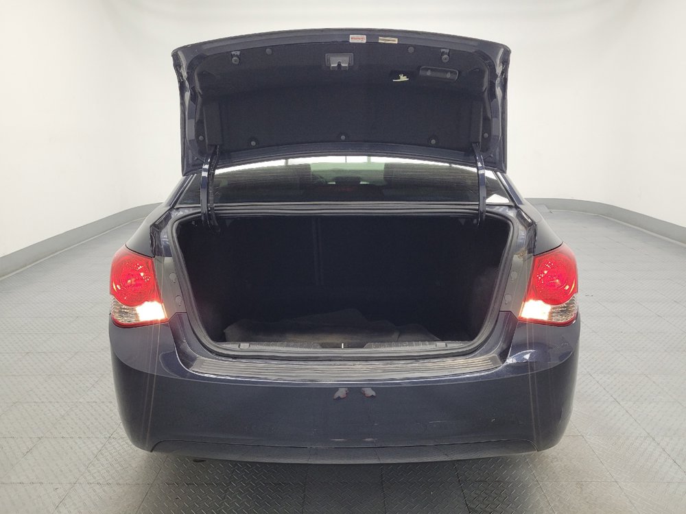 Used 2015 Chevrolet Cruze LT FWD image 29