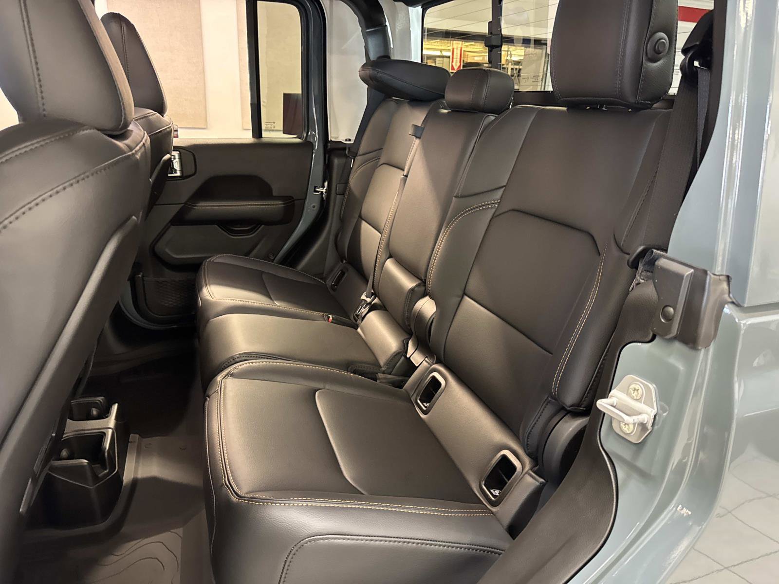 New 2026 Jeep Gladiator Sport AWD/4WD image 7