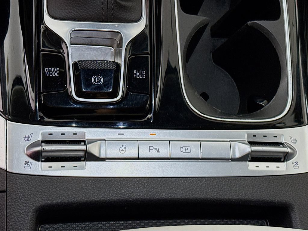 Used 2024 Kia Carnival SX Prestige FWD image 13