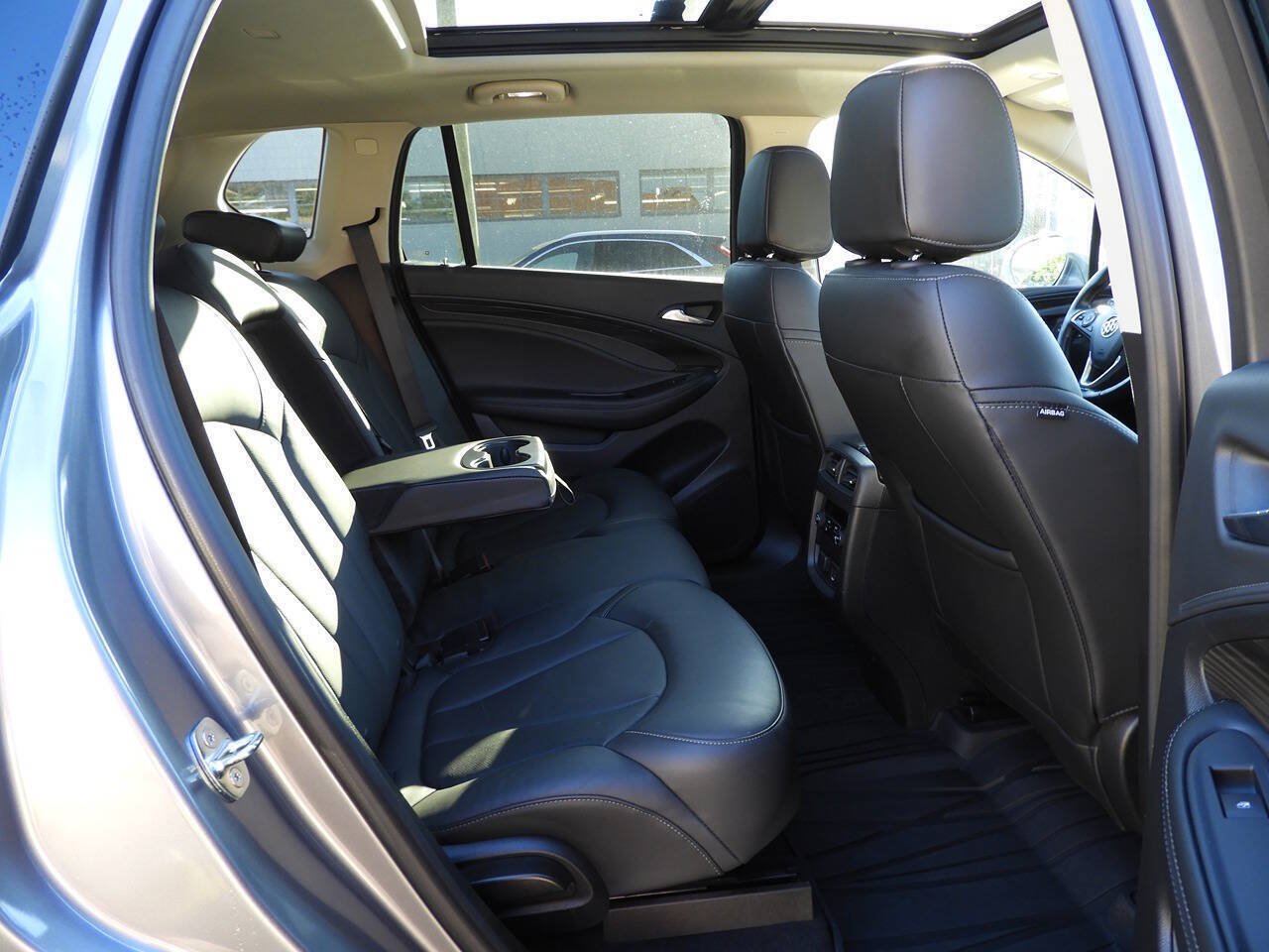 Used 2019 Buick Envision Premium AWD/4WD image 37