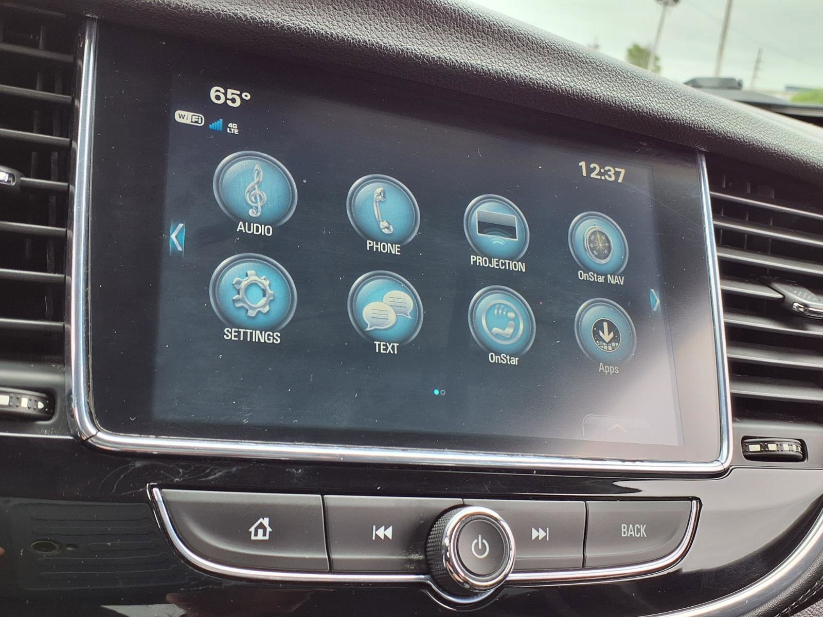 Used 2020 Buick Encore Preferred FWD image 5