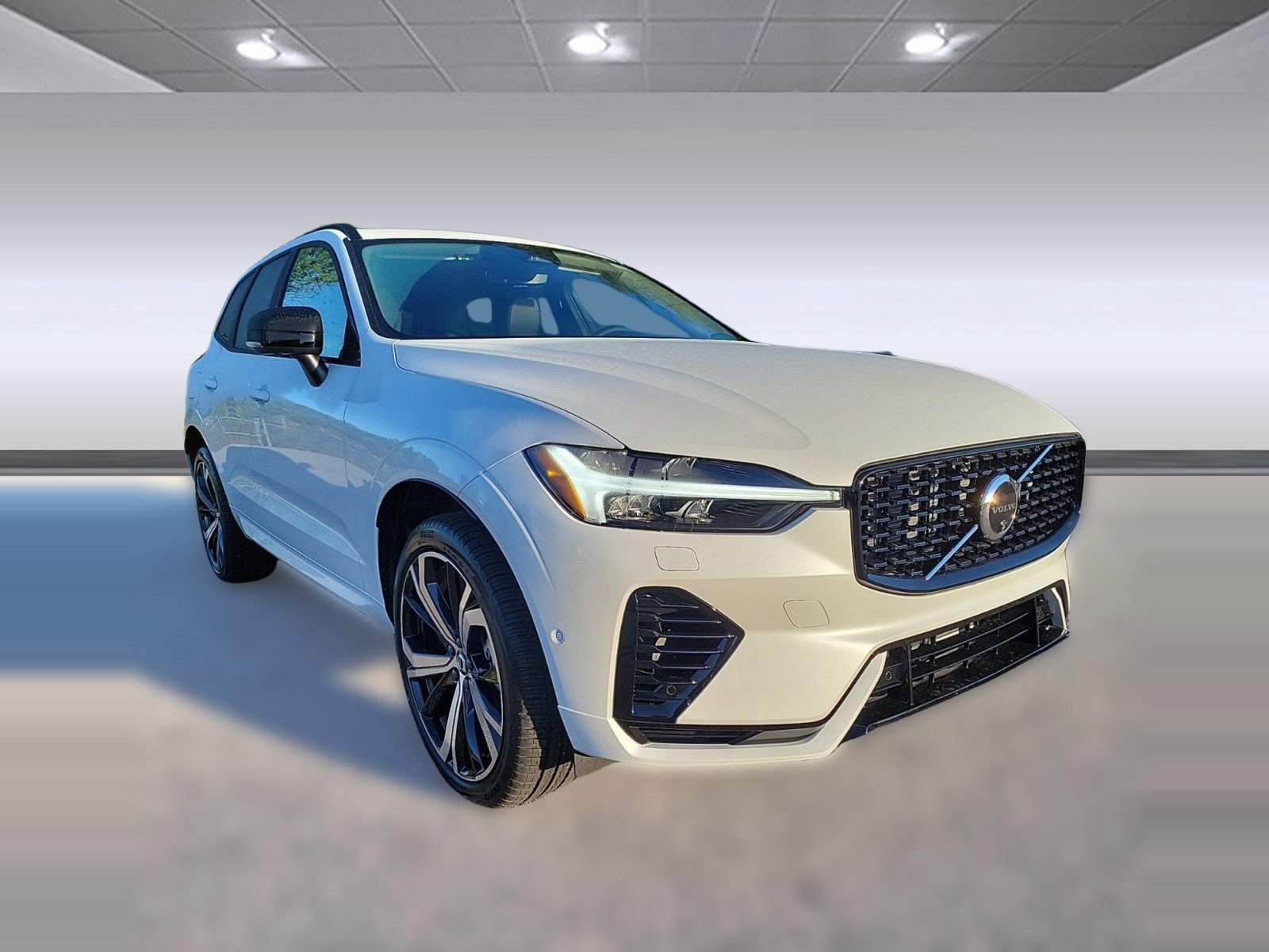 New 2024 Volvo XC60 T8 Ultimate w/ Protection Package Premier image 23