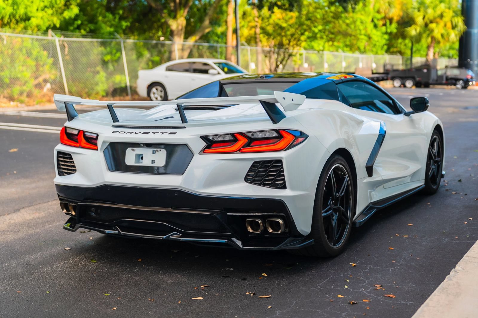 Used 2022 Chevrolet Corvette Stingray Premium Conv w/ Z51 Performance Package RWD image 10