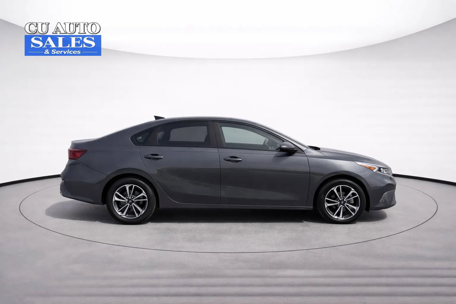 Used 2023 Kia Forte LXS FWD image 3