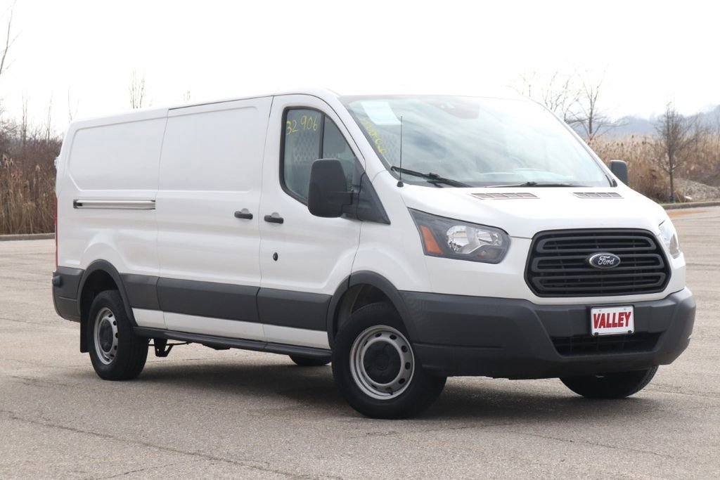 Used 2018 Ford Transit 250 148 Low Roof image 2