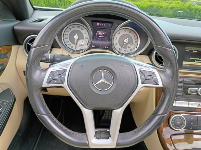 Used 2015 Mercedes-Benz SLK 250 image 24