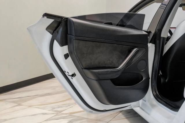 Used 2021 Tesla Model 3 Standard Range Plus RWD image 46