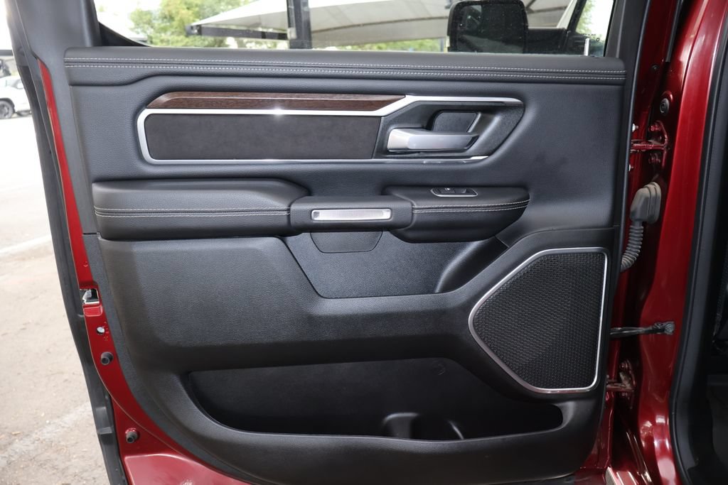 Used 2022 RAM 1500 Laramie AWD/4WD image 48