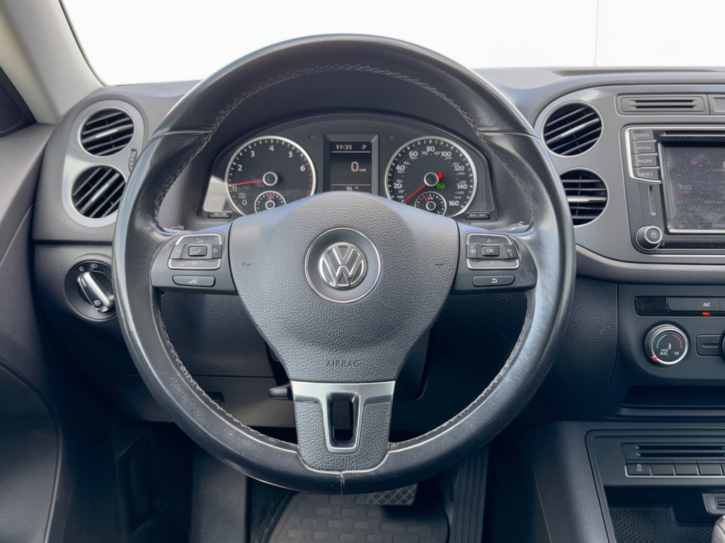 Used 2017 Volkswagen Tiguan Limited w/ Premium Package FWD image 10