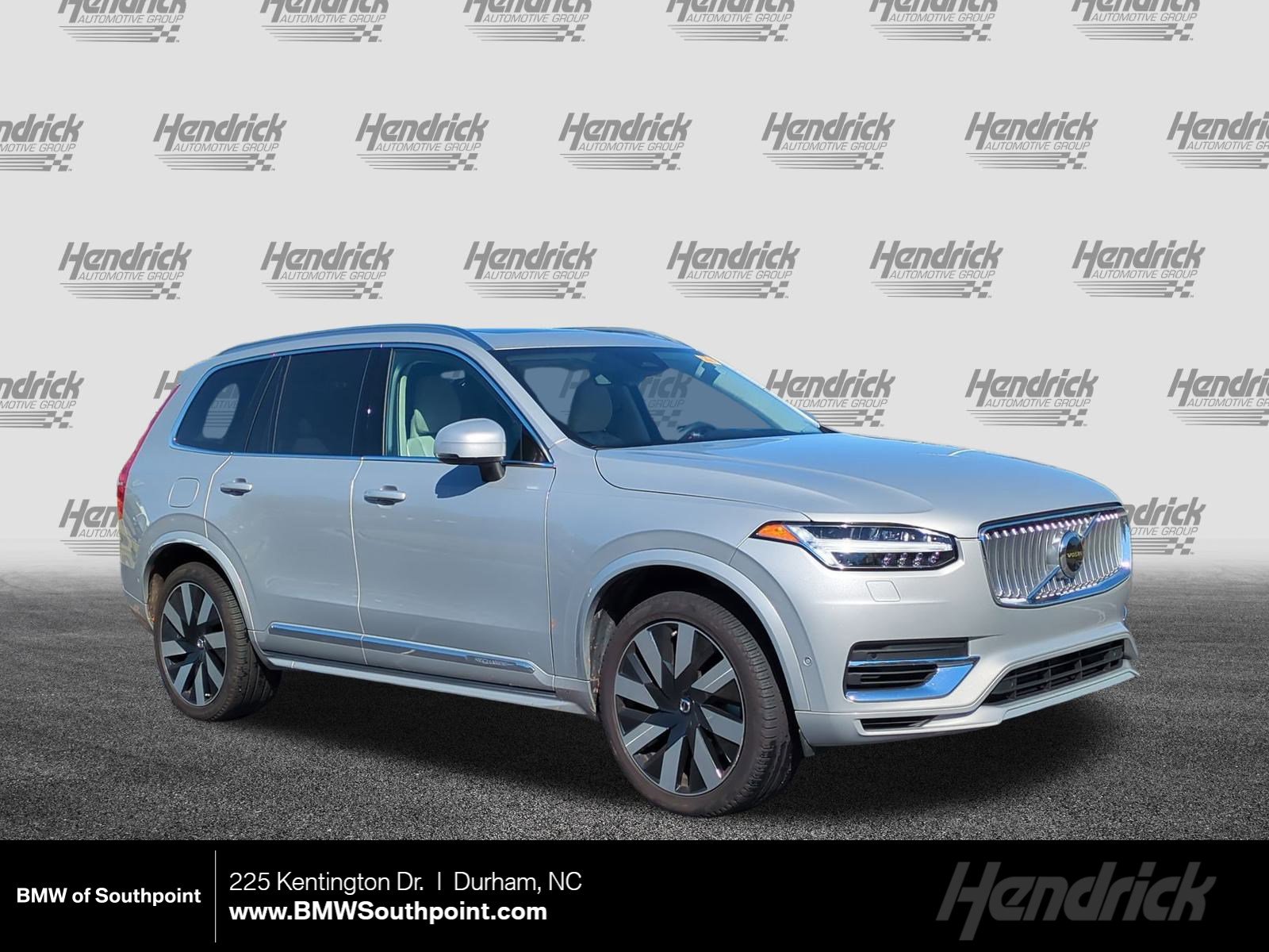 Used 2023 Volvo XC90 T8 Ultimate w/ Lounge Package