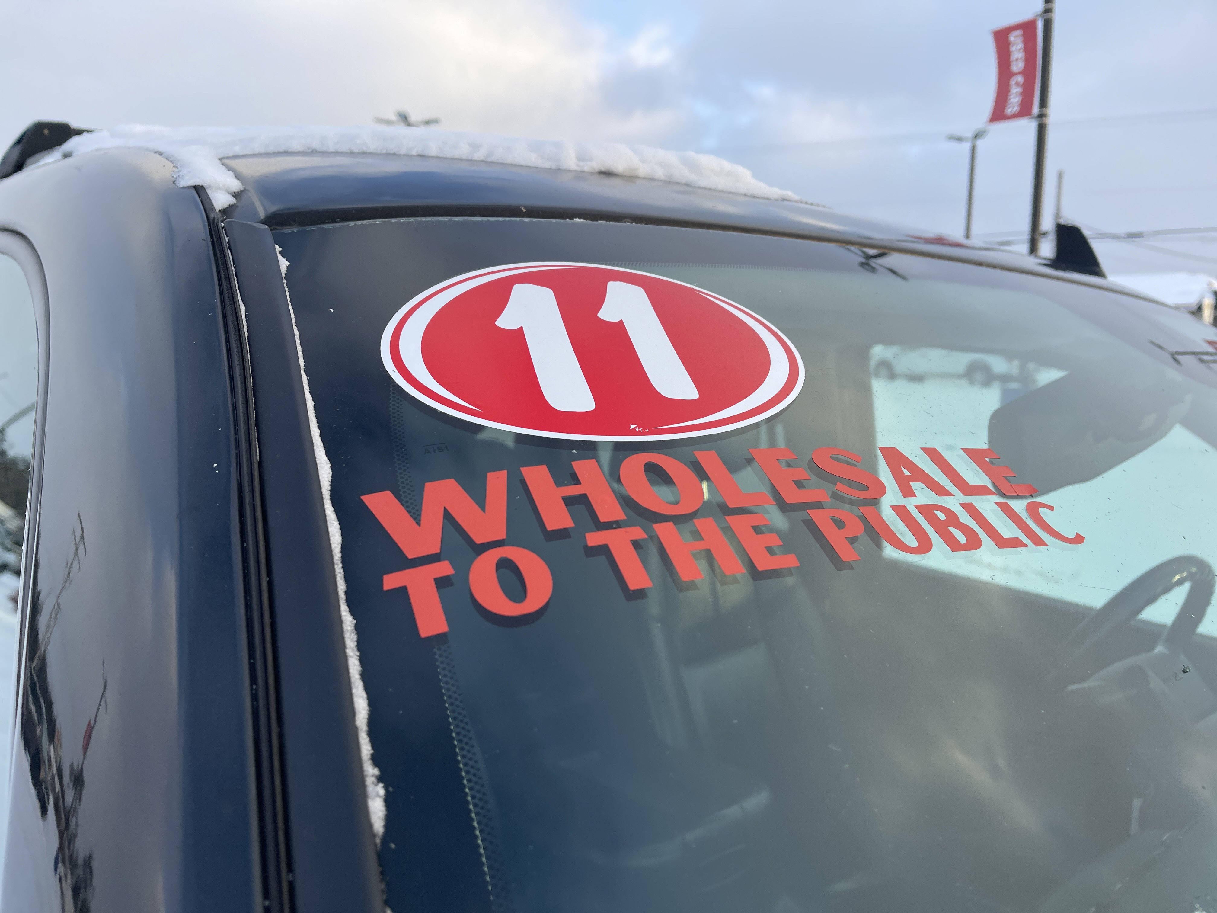 Used 2011 GMC Yukon SLT image 29