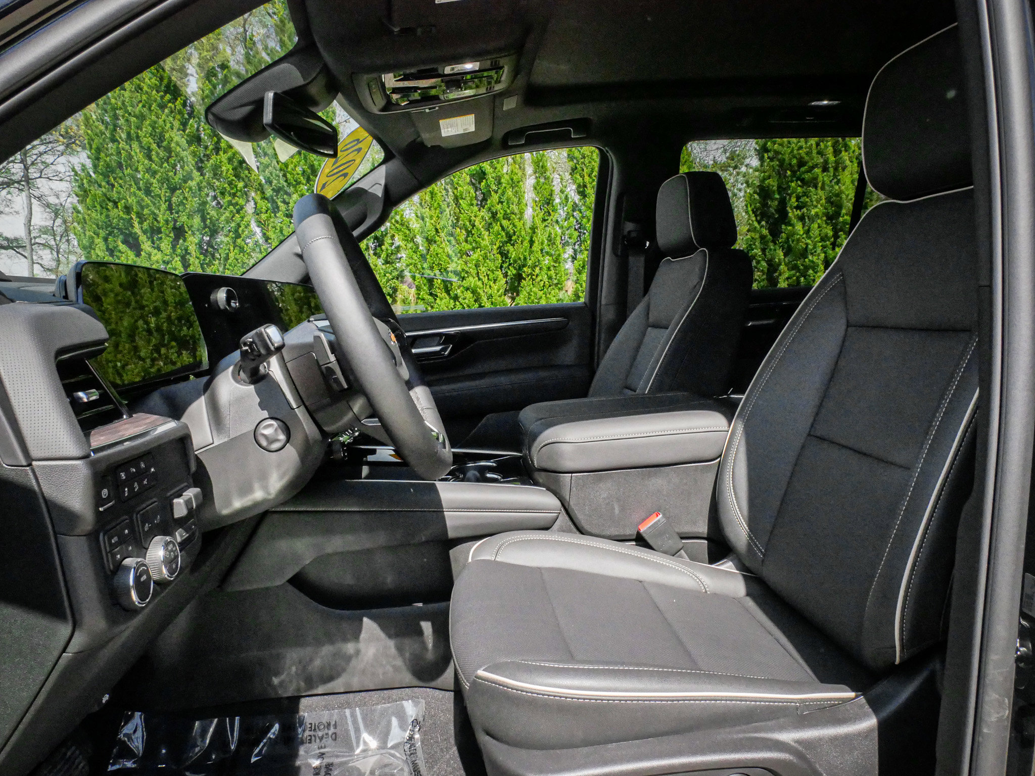 Used 2026 Chevrolet Tahoe Premier w/ Sun And Tow Package image 16