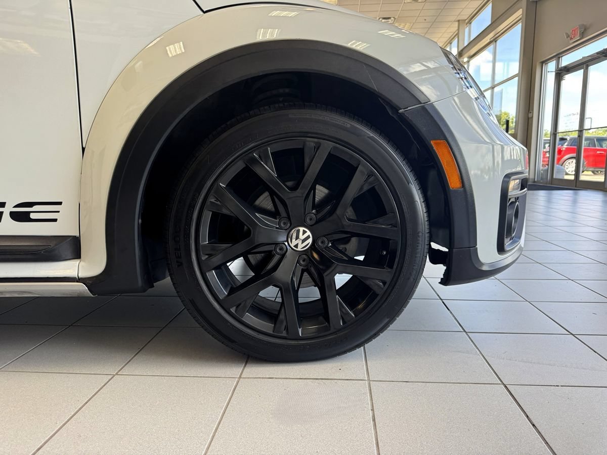 Used 2017 Volkswagen Beetle 1.8T Dune FWD image 64