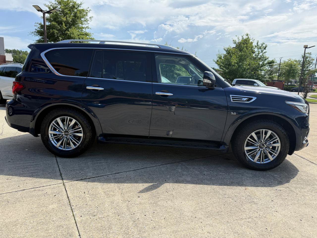 Used 2020 INFINITI QX80 Luxe w/ Proassist Package AWD/4WD image 6