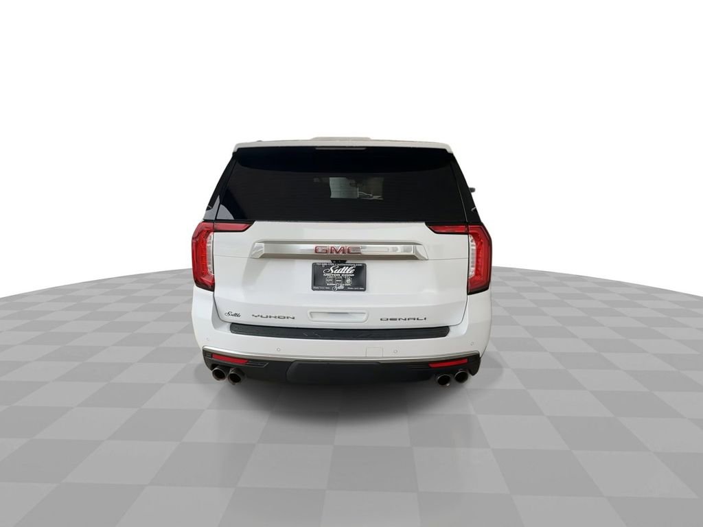 Certified 2022 GMC Yukon XL Denali w/ Denali Premium Package image 7